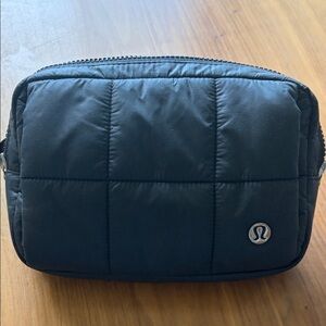 lululemon athletica Black Quilted 2L belt bag